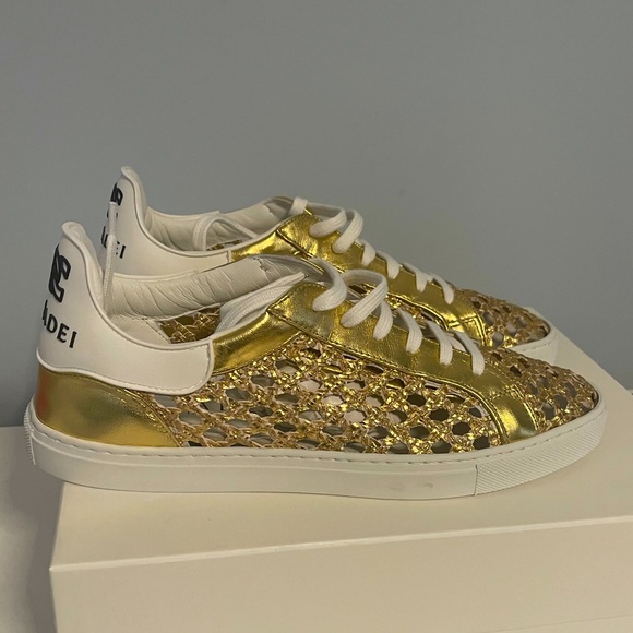 Casadei Versila Flash Oro kicks - Picture 1 of 9